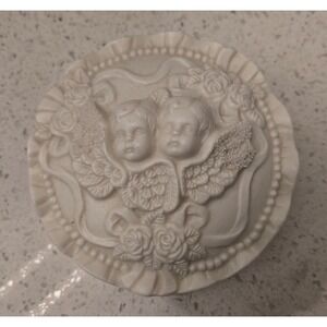 Vintage Bisque Cherub Trinket Box White‎ Porcelain Angel Jewelry Dish Roses